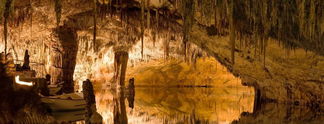 Drach Caves, pearl shop with digital museum and local market tour