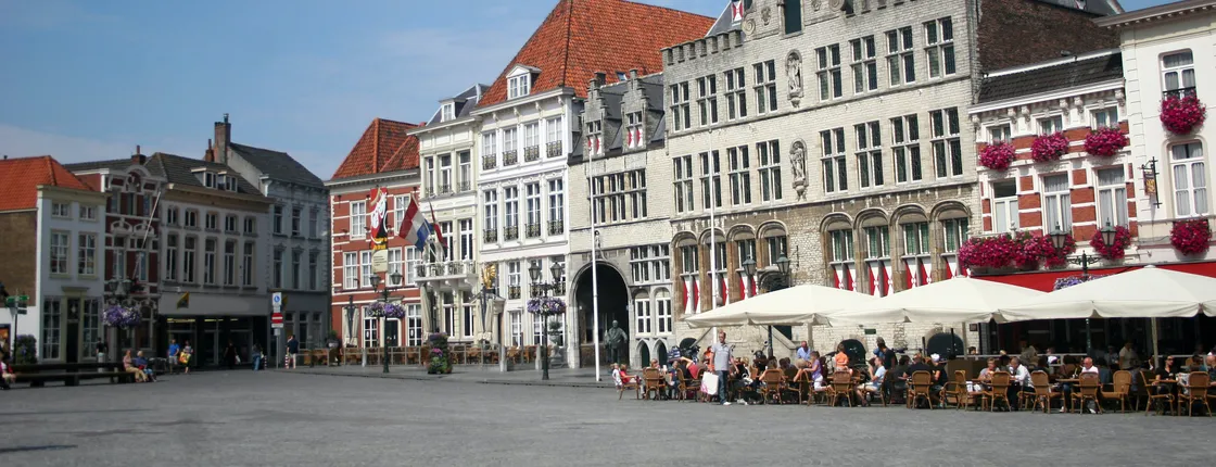 Self guided tour with interactive city game of Bergen op Zoom