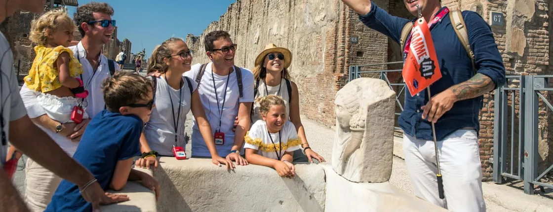 Skip the line Pompeii guided tour from Naples