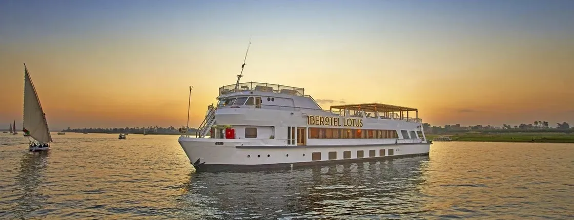 Nile cruise to Dendera from Luxor with guided tour and buffet
