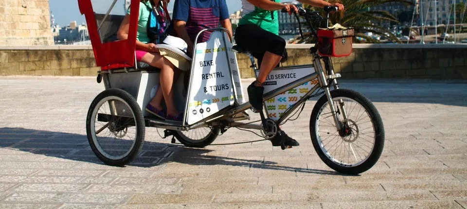 Bari street food and rickshaw tour