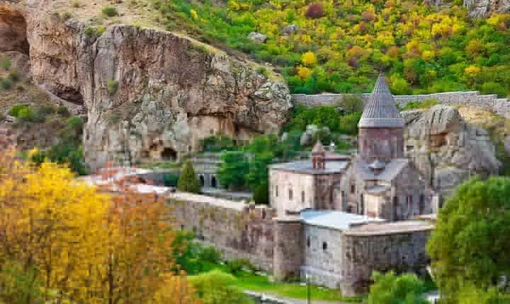 Group Tour: Garni pagan temple, Geghard monastery, Lake Sevan, Sevanavank 