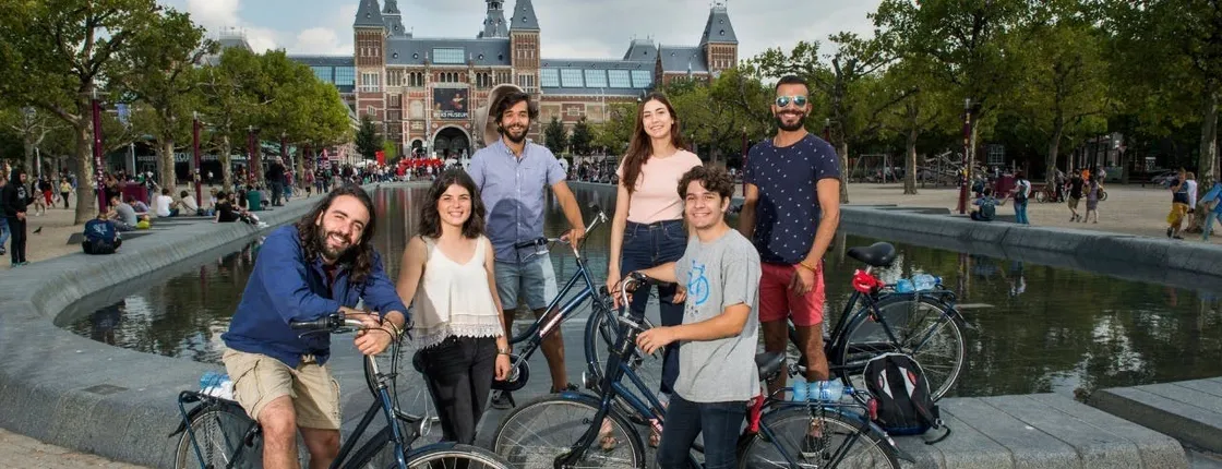 Guided e-bike tour in Amsterdam with iconic sights and hidden gems