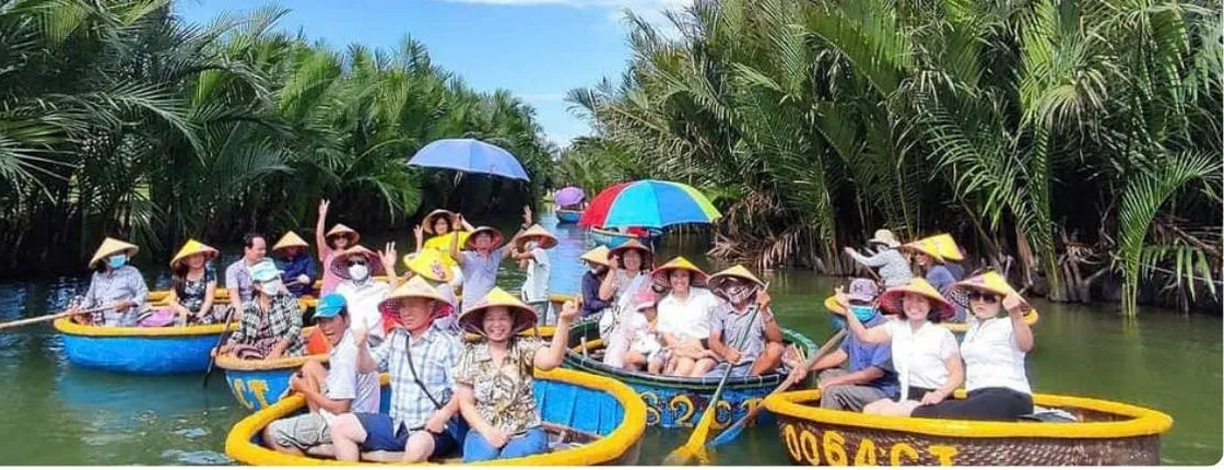 Sunset tour in the Cam Thanh Coconut Village