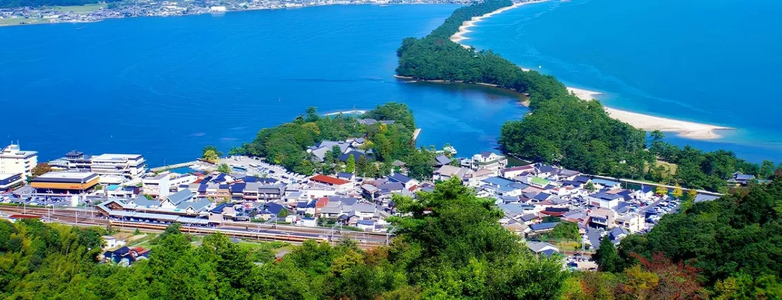 Osaka to Iga, Amanohashidate and Miyama's Thatched Cottages Day Tour