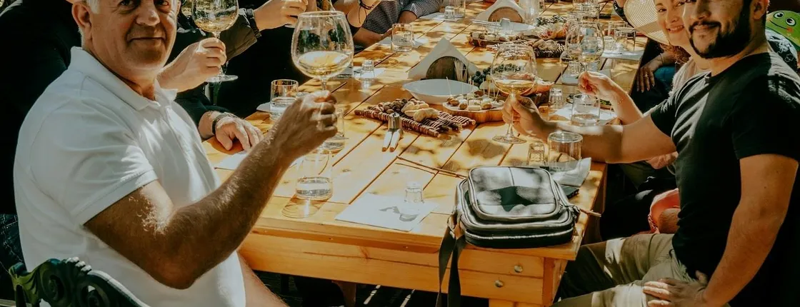 Roshnik village tour and Alpeta Winery tasting