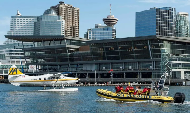 Vancouver City and Harbour Waterfront Sightseeing Boat Tour