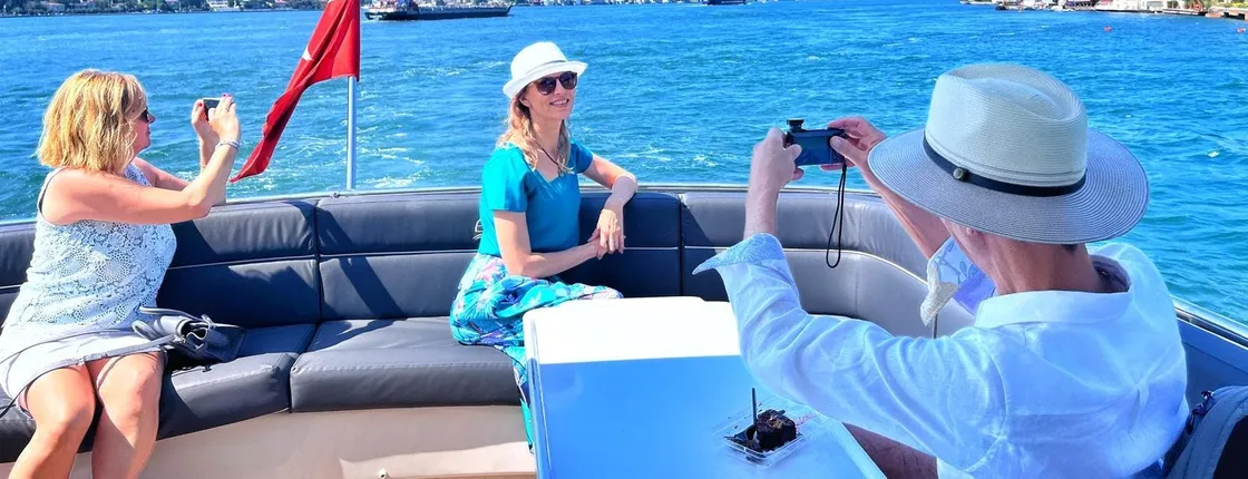 Bosphorus cruise