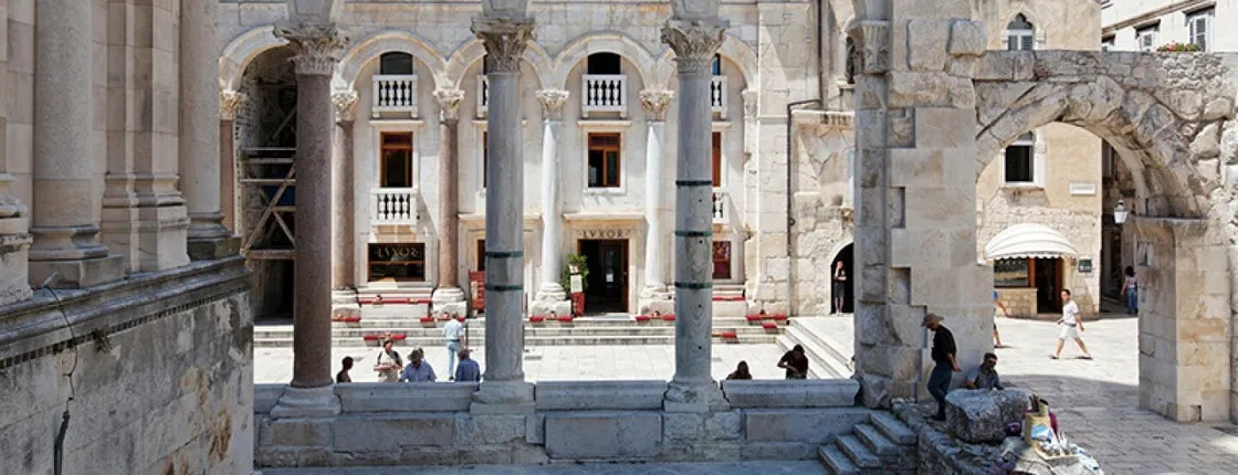 Split old city and Diocletian's Palace early bird walking tour