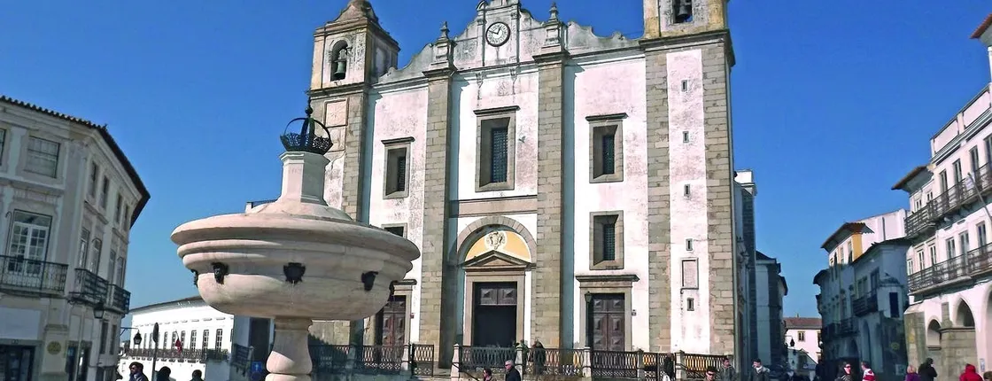 Évora wine tour from Lisbon