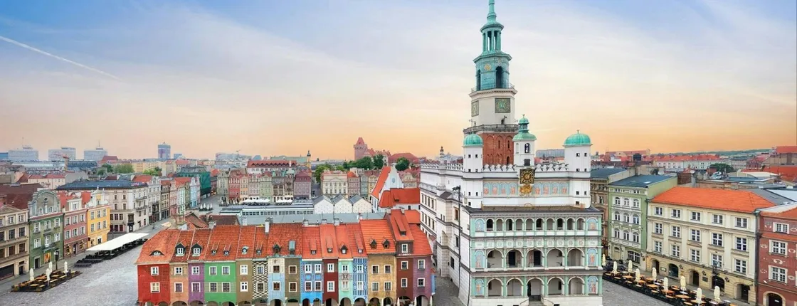 Private History Walk through Poznan with a Local Expert
