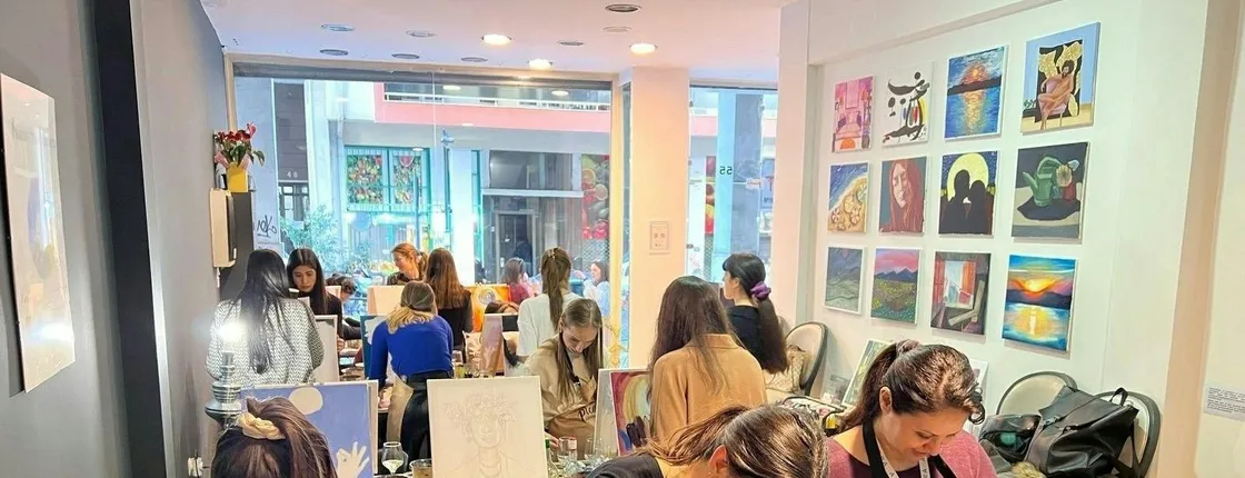 Guided paint and sip workshop in the centre of Athens