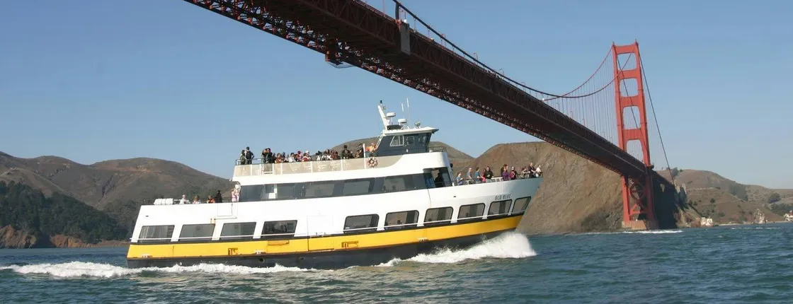 1-hour cruise in San Francisco Bay with audioguide