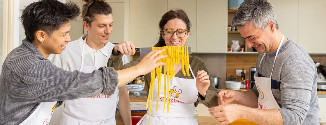 Tagliatelle and Bolognese Sauce Pasta Making Class in Bologna