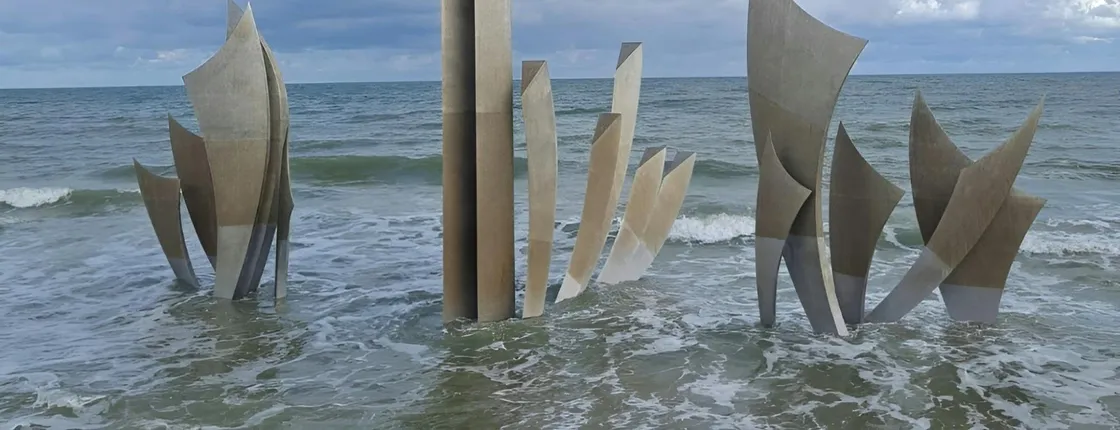 Normandy D-Day landing beaches with American Cemetery guided tour