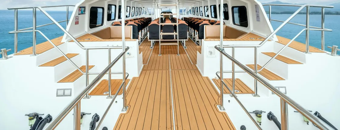 Full-day catamaran tour of Thailand’s Similan Islands from Phuket