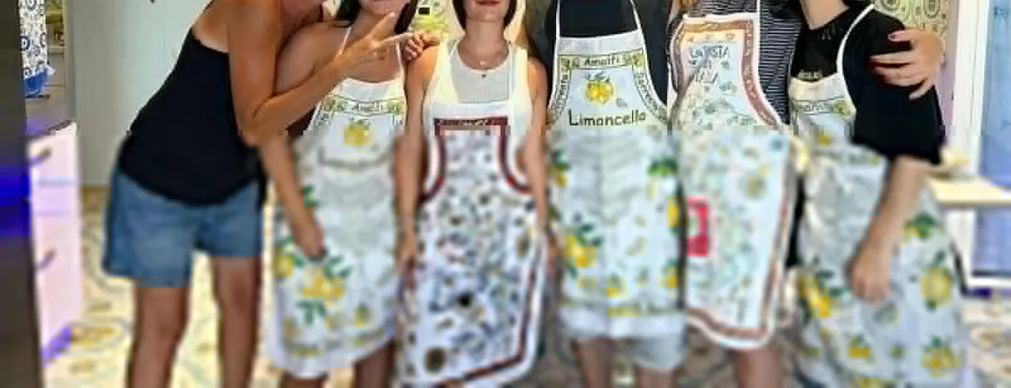 Typical Italian cooking class and dinner with a view in Naples