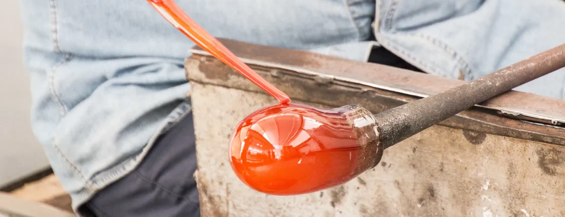 Murano glass and Burano lace experience with prosecco wine