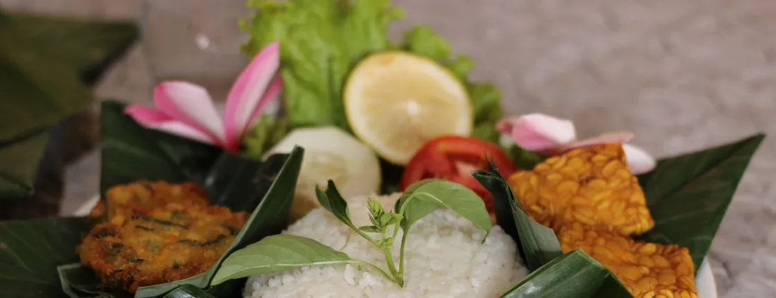Cooking and Eating Experience With a Local Family in Sanur