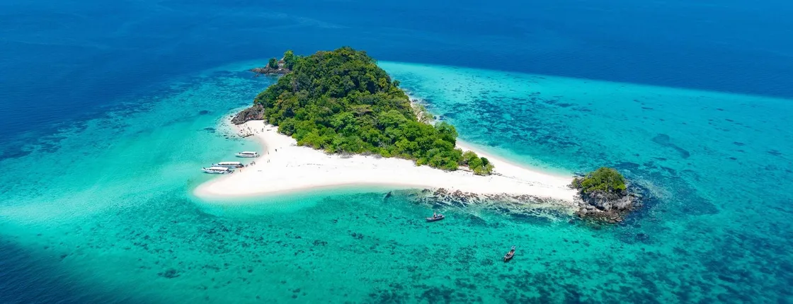 Power catamaran tour from Khao Lak to Phi Phi and Koh Khai