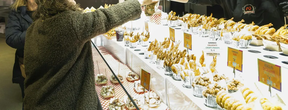 Food market guided tour with tastings