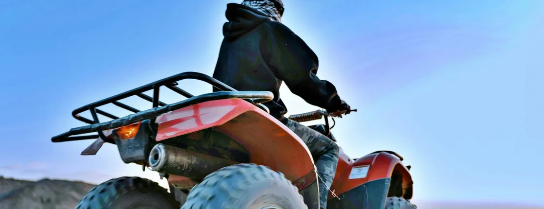 Quad bike ride in Hurghada desert with Bedouin tea tasting