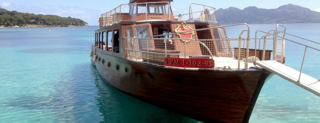 Robinson Pirate Boat Cruise With Transfer from the North of Majorca