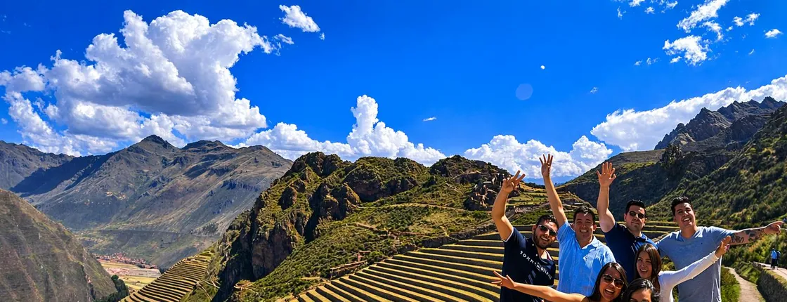 Sacred Valley tour with Maras, Morayam and Ollantaytambo