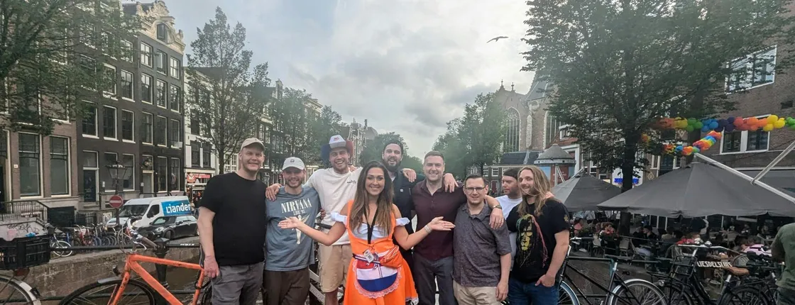 Amsterdam Pub Crawl with Beer Maid