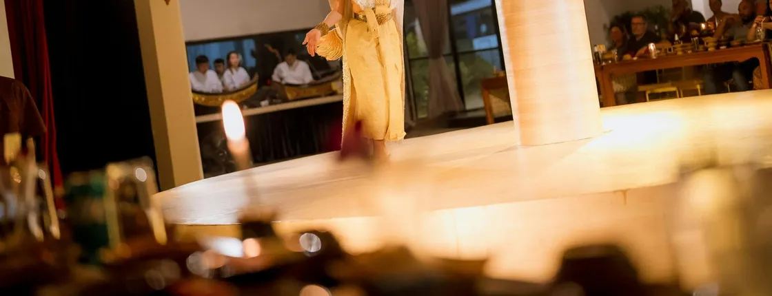 Nopparat Thai classical dance & restaurant experience
