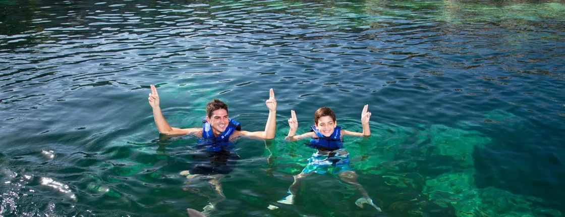 Riviera Maya dolphin swim and snorkelling at Yal kú Lagoon by Delphinus