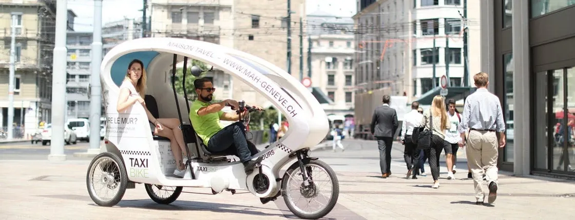 Geneva highlights tour by taxi-bike