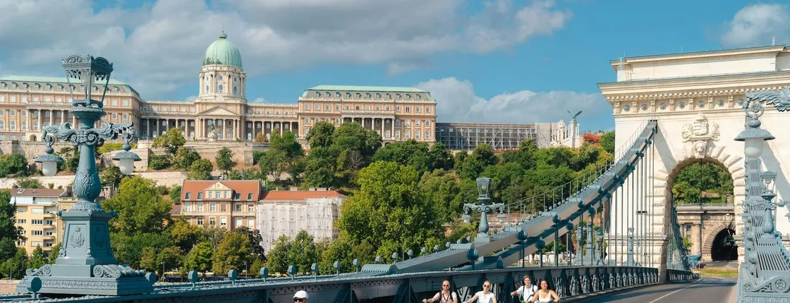 The complete all round tour on MonsteRoller of Budapest