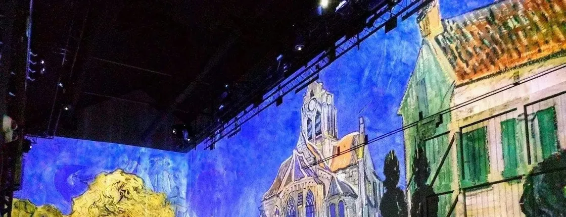 Atelier des Lumières entry ticket and Paris audio city tour