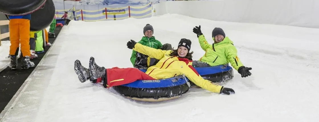 1‑hour admission ticket for tobogganing at Snow World Neuss