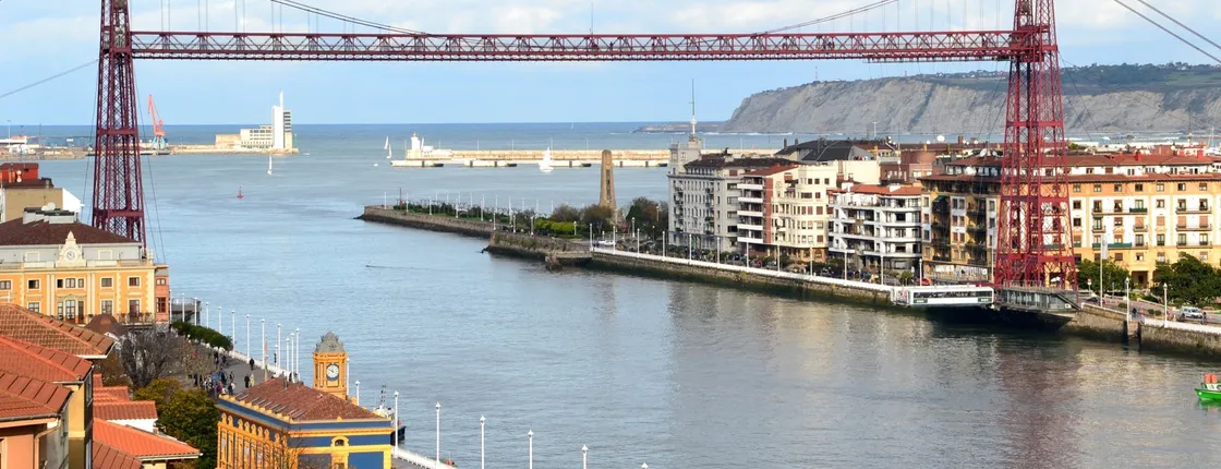 Biscay Bridge, Gaztelugatxe and txakoli wine tasting from Bilbao