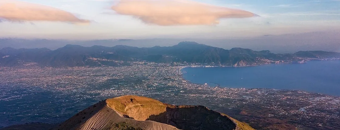 Private Tour of Vesuvius Pompeii, and Herculaneum