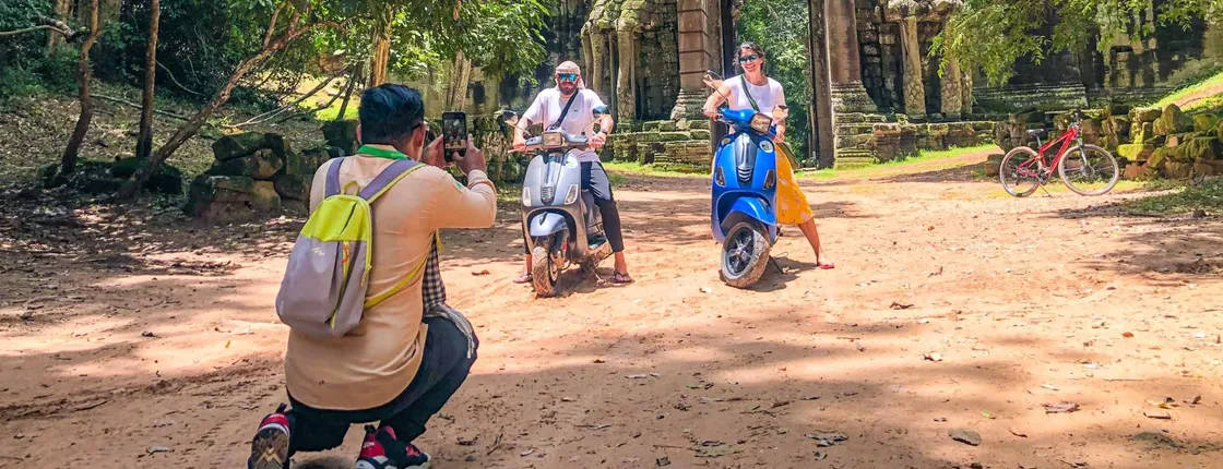 Angkor Temple by Vespa adventure