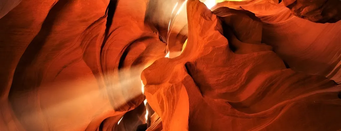 Tour of the Upper Antelope Canyon with shuttle ride and local guide