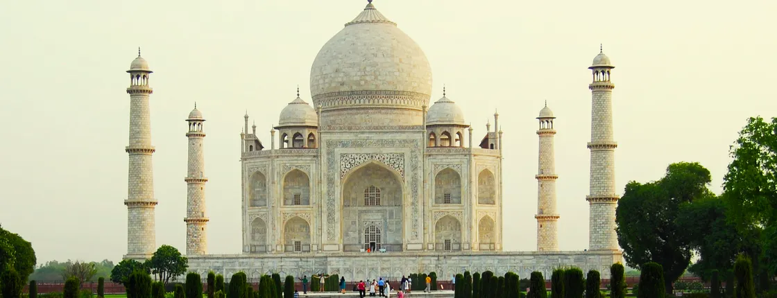 Sunrise Taj Mahal Agra Day trip from Delhi