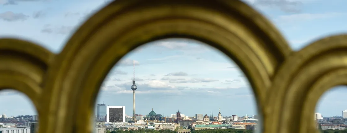 Secret Berlin guided bike tour