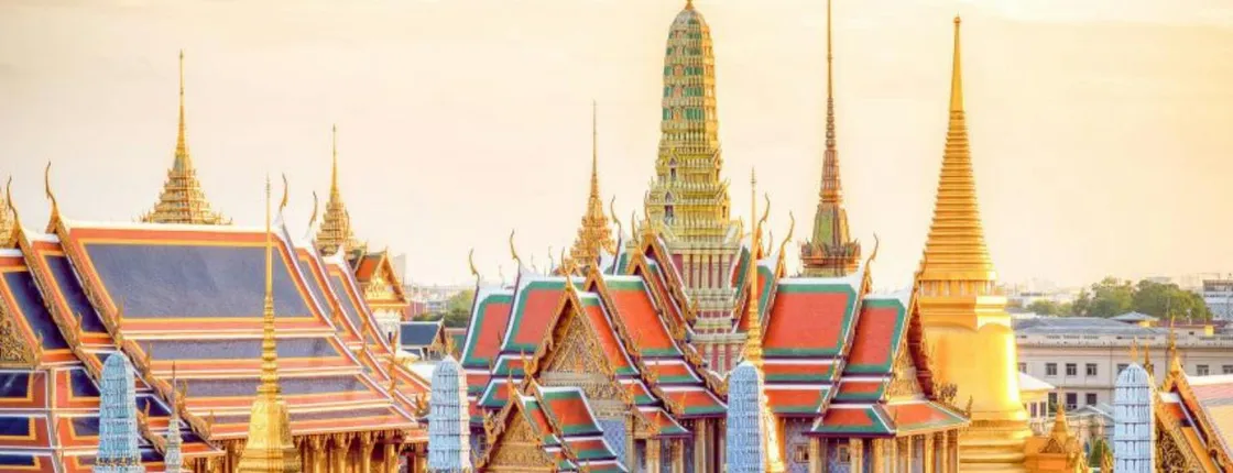 Guided half-day visit to Grand Palace and Wat Phra Kaew