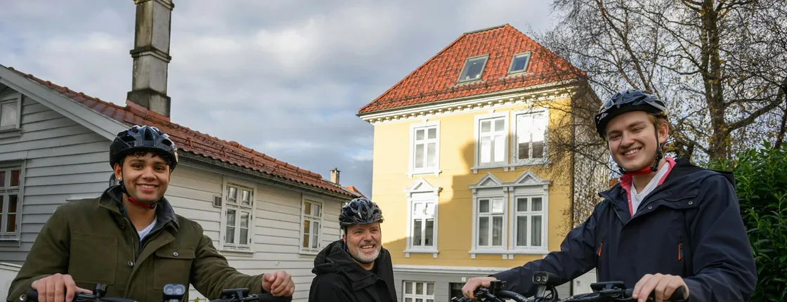 Guided e-bike ride through historic Bergen and waterfront