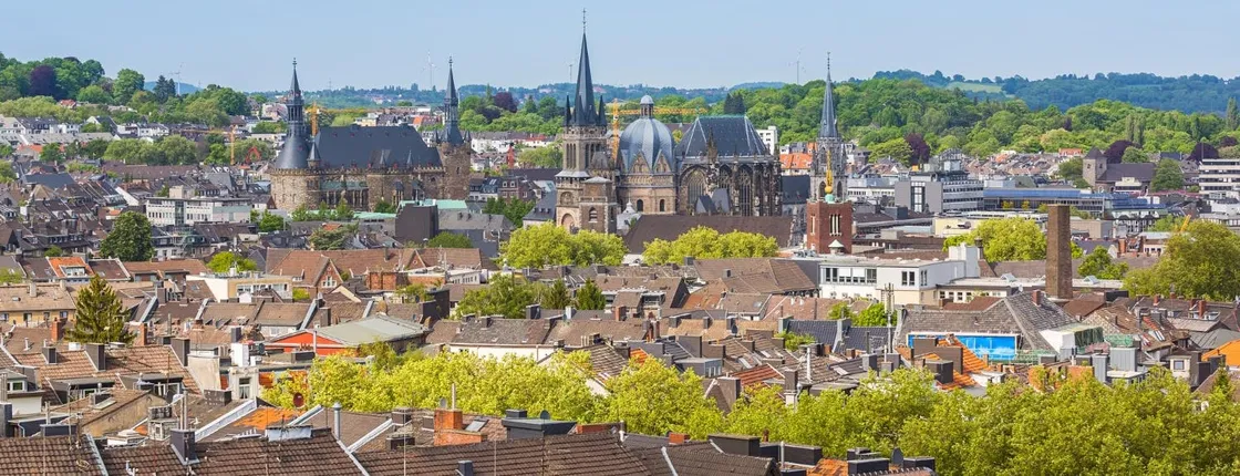 Aachen city highlights walking tour with a local guide
