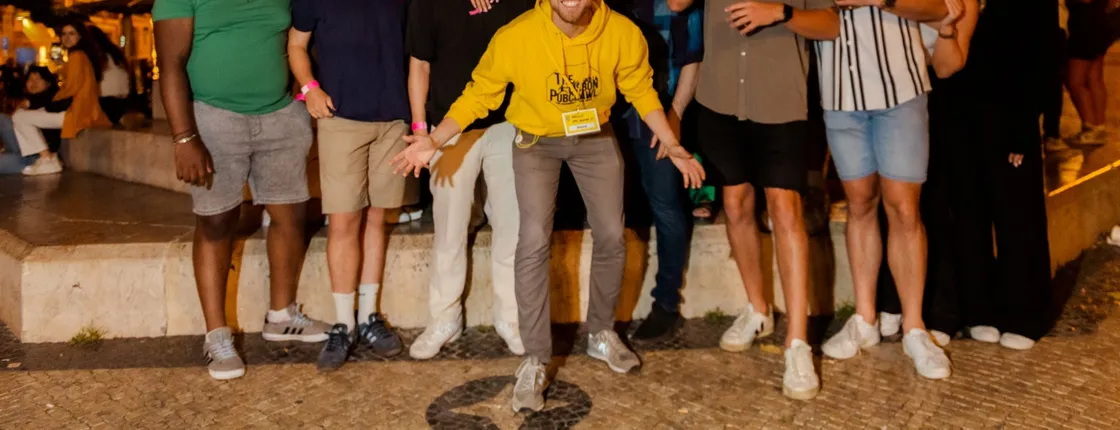 Lisbon Pub Crawl with Open Bar, Shots, & VIP Club Entry