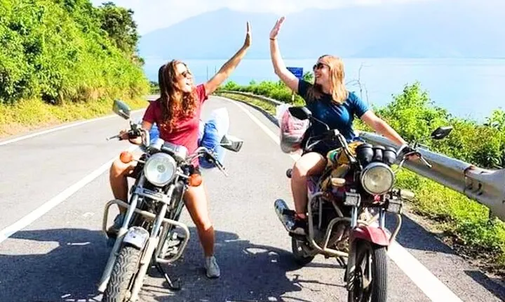 Hai Van Pass Motorbike Private Tour with Mister T Easy Rider