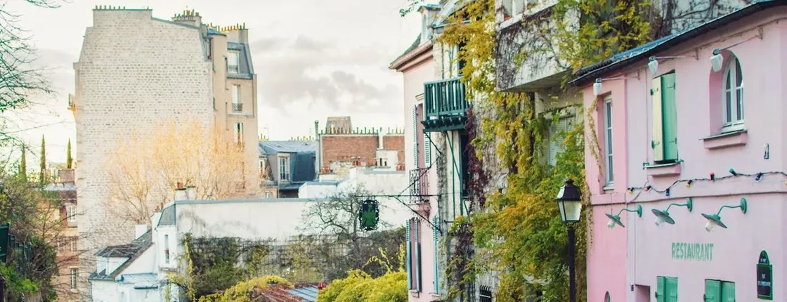 Vintage sidecar motorcycle tour of Montmartre and Latin Quarter neighborhoods