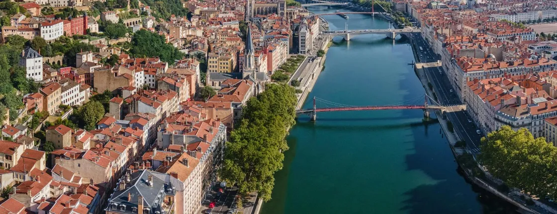 Lyon Murder Mystery: Solve the Case city exploration game