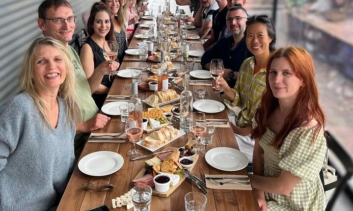 Barossa Premium Wine Tasting Tour & lunch Departs 7 days a week 