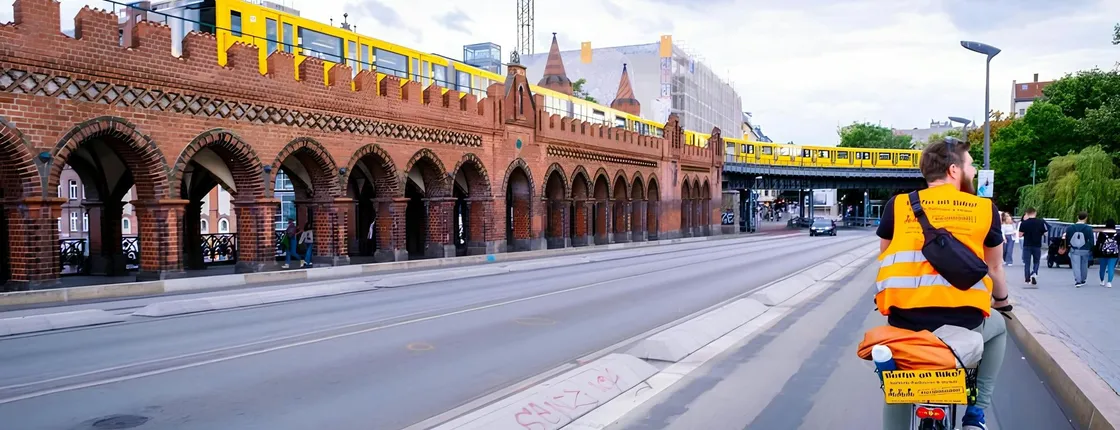 Alternative Berlin Bike Tour in English